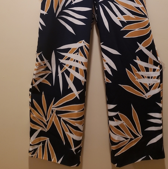 Finders Keepers Ritual Union Jumpsuit in navy leaf - Picture 7 of 7